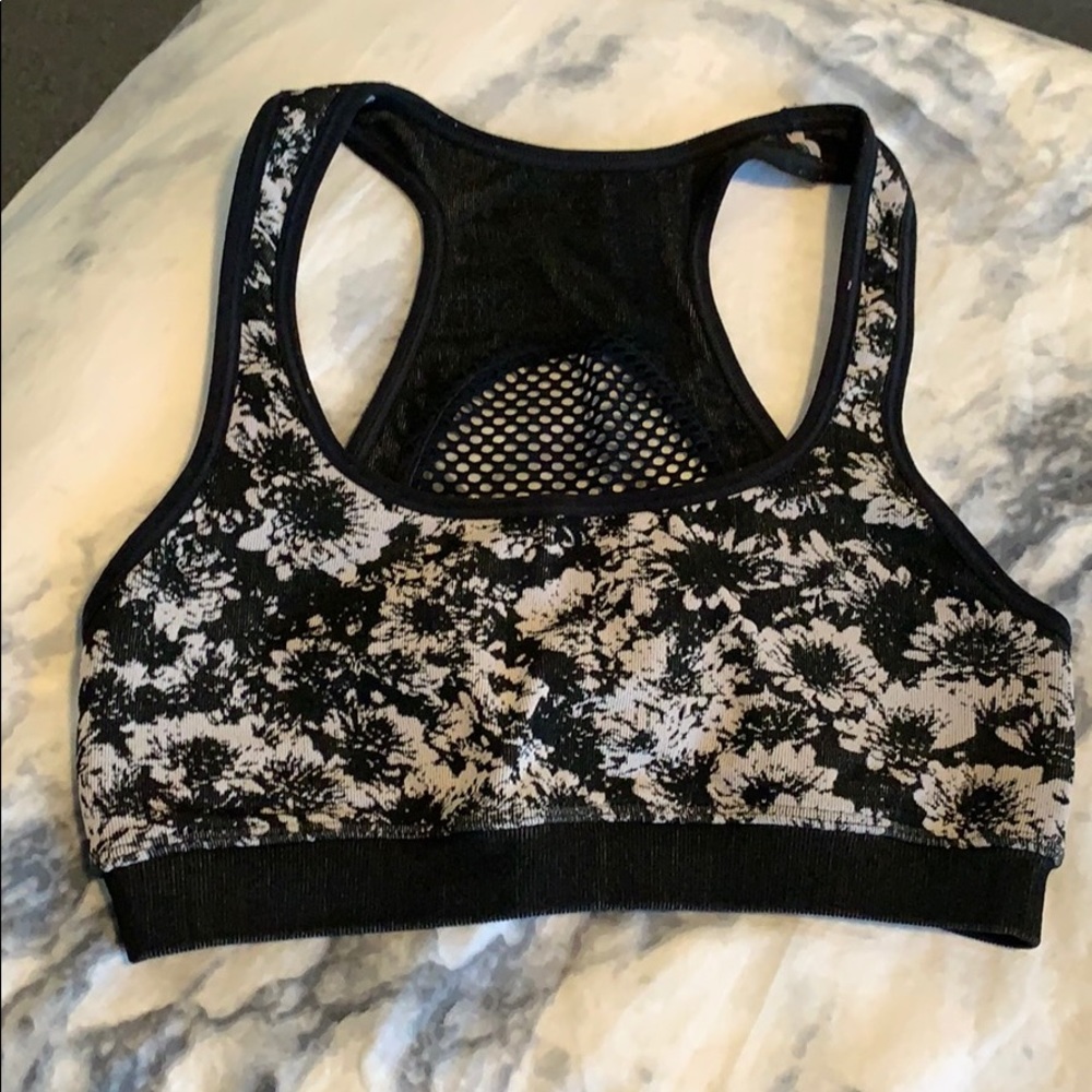 NUX bra size XS EUC